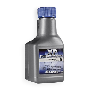 XP Plus Professional Performance 2 Cycle Engine Oil 50:1