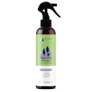 Flea and Tick Relief Lavender Dog and Cat Shampoo Spray Bottle
